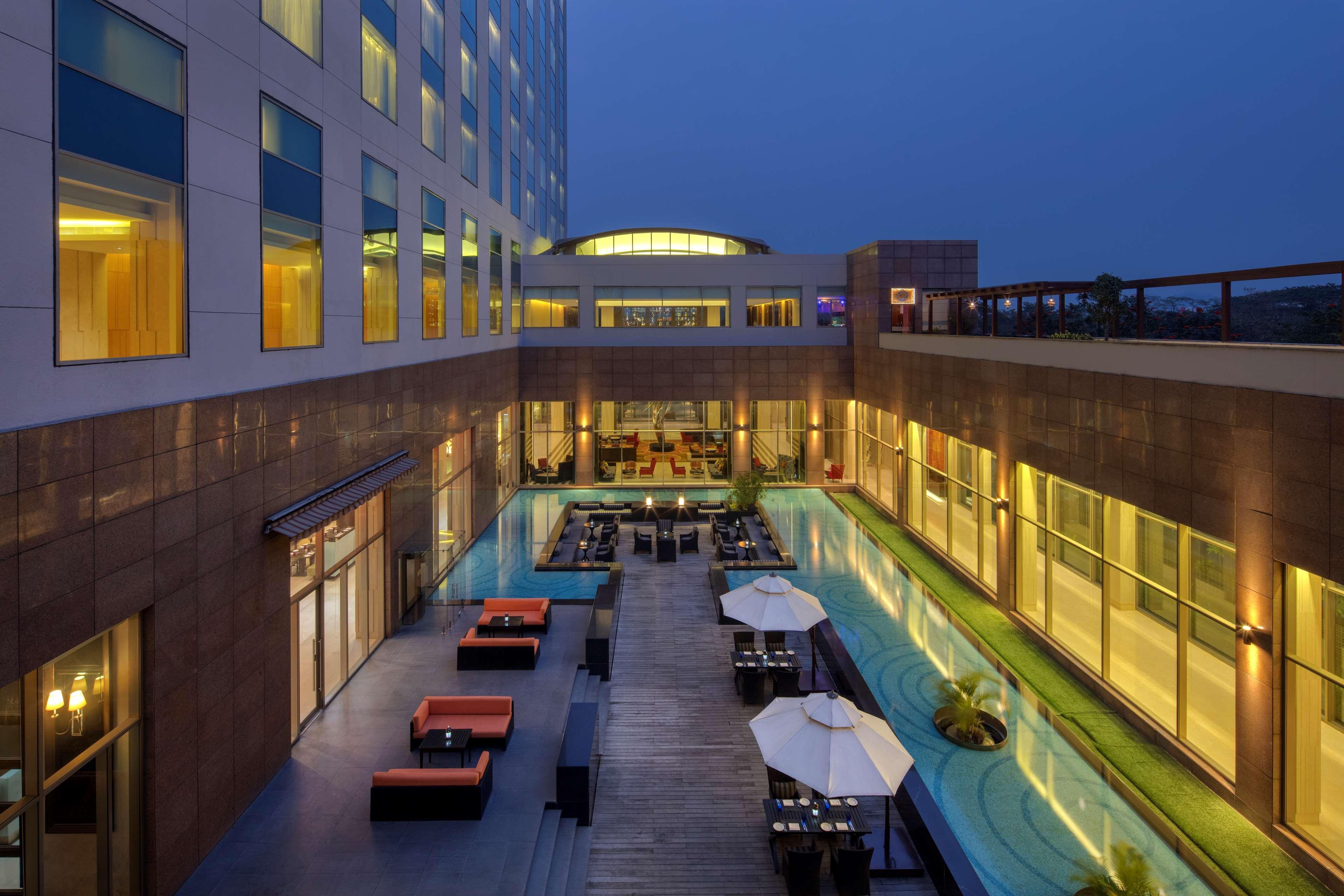 Radisson Blu Hotel Гувахати Екстериор снимка The Park, Hyderabad